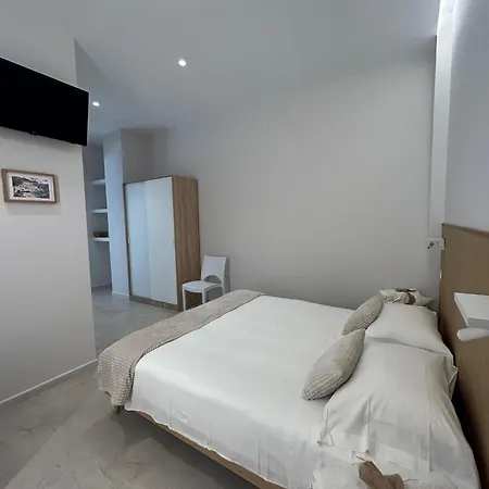 Light&sand Guest house